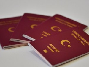Pasaport ve ehliyet hizmetlerinin devrinde süre uzadı