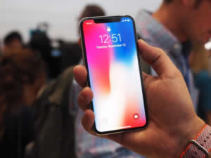 İki Türk kardeş iPhone X'in güvenlik açığını buldu