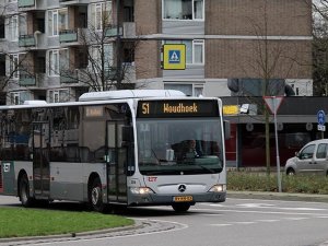 Hollanda'da toplu taşıma çalışanları grevde