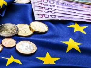 Euro Bölgesi’nde yıllık enflasyon yavaşladı