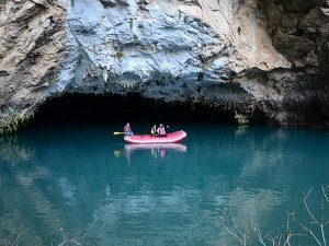 Altınbeşik turist sayısını ikiye katladı