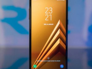 Galaxy A8 Türkiye'de!