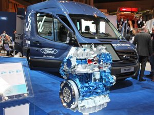 Yeni EcoBlue motor, Ford ticari ailesine güç veriyor