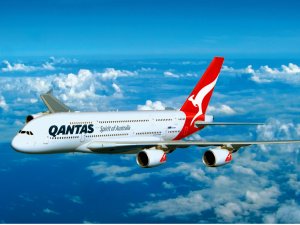 Qantas, ABD'den Avustralya'ya biyoyakıtla uçtu