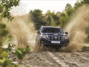 Toyota Land Cruiser Prado yenilendi