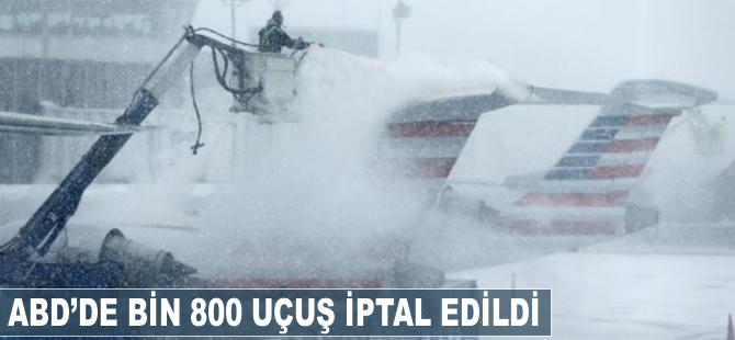 ABD'de kar fırtınası yüzünden bin 800 uçuş iptal edildi