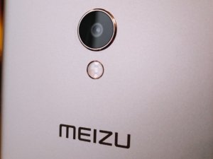 İşte Meizu 15 Plus!