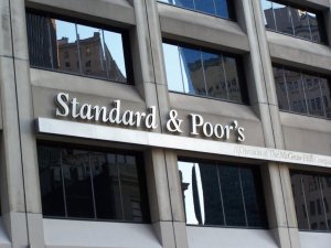 Standart & Poor's, Türkiye'nin kredi notunu açıkladı