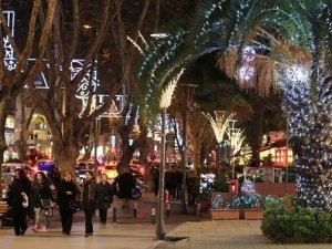 Bağdat Caddesi'nde fiyatlar eridi