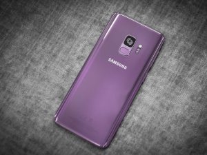 Samsung, katlanabilir Galaxy X'i doğruladı