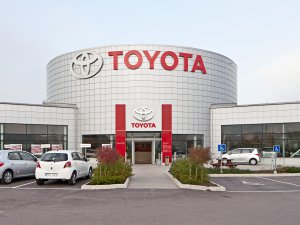 Toyota: İlave gümrük vergisi otomobil fiyatlarını artırır