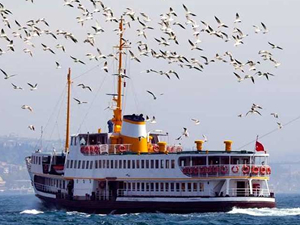 Üsküdar-Eminönü vapur seferleri karşılıklı olarak iptal edildi