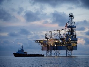 Shell, Akdeniz'deki gaz geliştiricileriyle görüşüyor