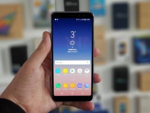 Galaxy A8 (2018) için yeni güncelleme