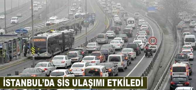 İstanbul'da sis ulaşımı etkiledi