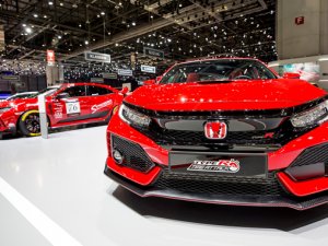 Honda Civic Type R Time Attack 2018’e, Jenson Button öncülük ediyor