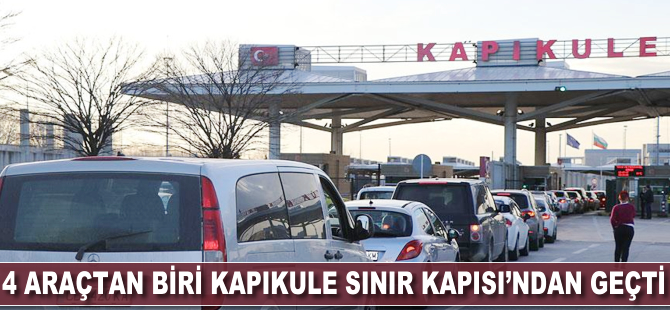 4 araçtan biri Kapıkule Sınır Kapısı'ndan geçti
