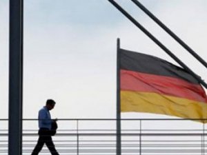 Almanya'da iş dünyası güveni 'korumacılık' ile geriledi