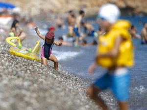 Antalya'da turizmde rekor beklentisi