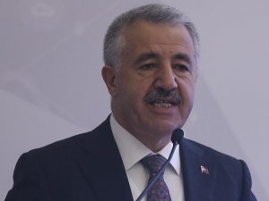 Ahmet Arslan: Karayollarımızı akıllı hale getiriyoruz