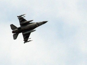 ABD’de F-16 uçağı düştü