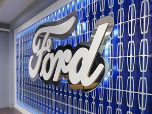 Ford, Almanya'da bankacılık lisansı aldı