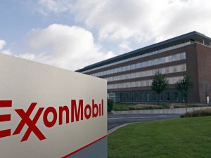 ExxonMobil ile Katar doğalgaz anlaşması imzaladı