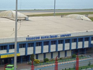 Trabzon Havalimanı'nda bazı uçuşlar iptal edildi