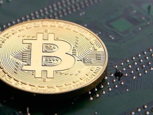 Bitcoin 'dijital yastık altı' olma yolunda