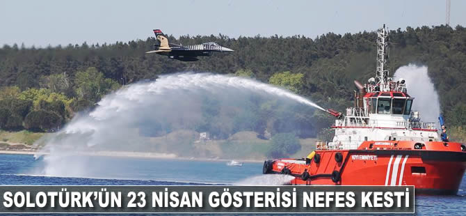 SOLOTÜRK'ün '23 Nisan' gösterisi nefes kesti
