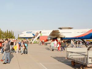 Gazipaşa Havalimanı, ilk kez Boeing B757 karşıladı