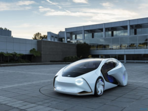 Toyota 2020'ye kadar 10 yeni elektrikli otomobil tanıtacak