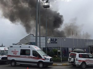 Eskişehir'de helikopter parçası üreten fabrikada yangın çıktı