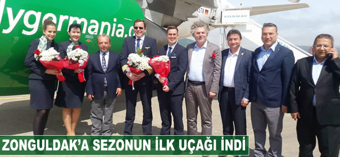 Zonguldak'a sezonun ilk uçağı indi