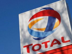 Total, İran'daki 4.2 milyar dolarlık doğalgaz projesini bitiriyor