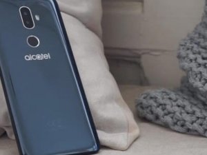 Alcatel'den ekonomik Alcatel 3V