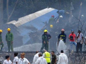 Küba'daki uçak kazasından sadece 1 kişi kurtuldu