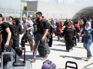 Öncüpınar Sınır Kapısı'nda bayram yoğunluğu yaşanıyor