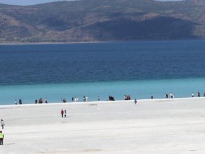 Türkiye'nin Maldivleri Salda Gölü yaza hazır