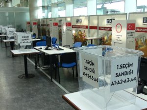 Atatürk Havalimanı'nda oy kullanma işlemleri yarın başlıyor