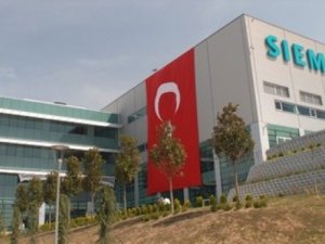 Geleceğin kadın mühendislerine Siemens Türkiye desteği