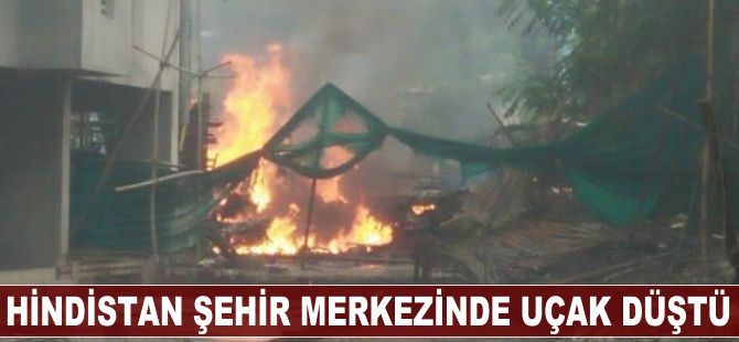 Hindistan'da uçak kazası düştü!