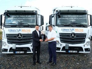 Çoban Tur Boltaş’a 40 adet Mercedes-Benz Actros teslim edildi