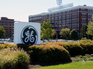 General Electric'in net kârı yüzde 28 düştü