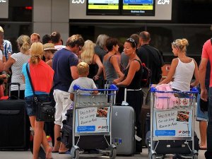 Antalya'ya havayoluyla gelen turist sayısı yüzde 34 arttı