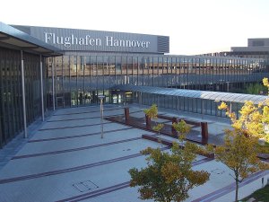 Hannover Havalimanı aşırı sıcaklar nedeniyle kapatıldı