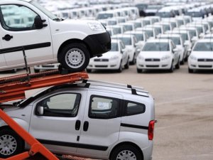 Hafif ticari araç satışları yüzde 10 azaldı