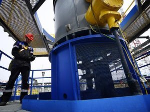 Rus petrol şirketi Rosneft karını katladı
