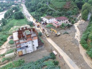 Ardeşen-Çamlıhemşin karayolu yeniden trafiğe açıldı