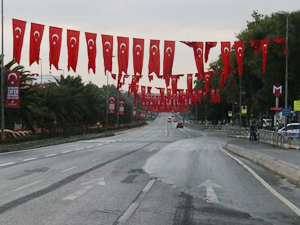 Vatan Caddesi trafiğe kapatıldı